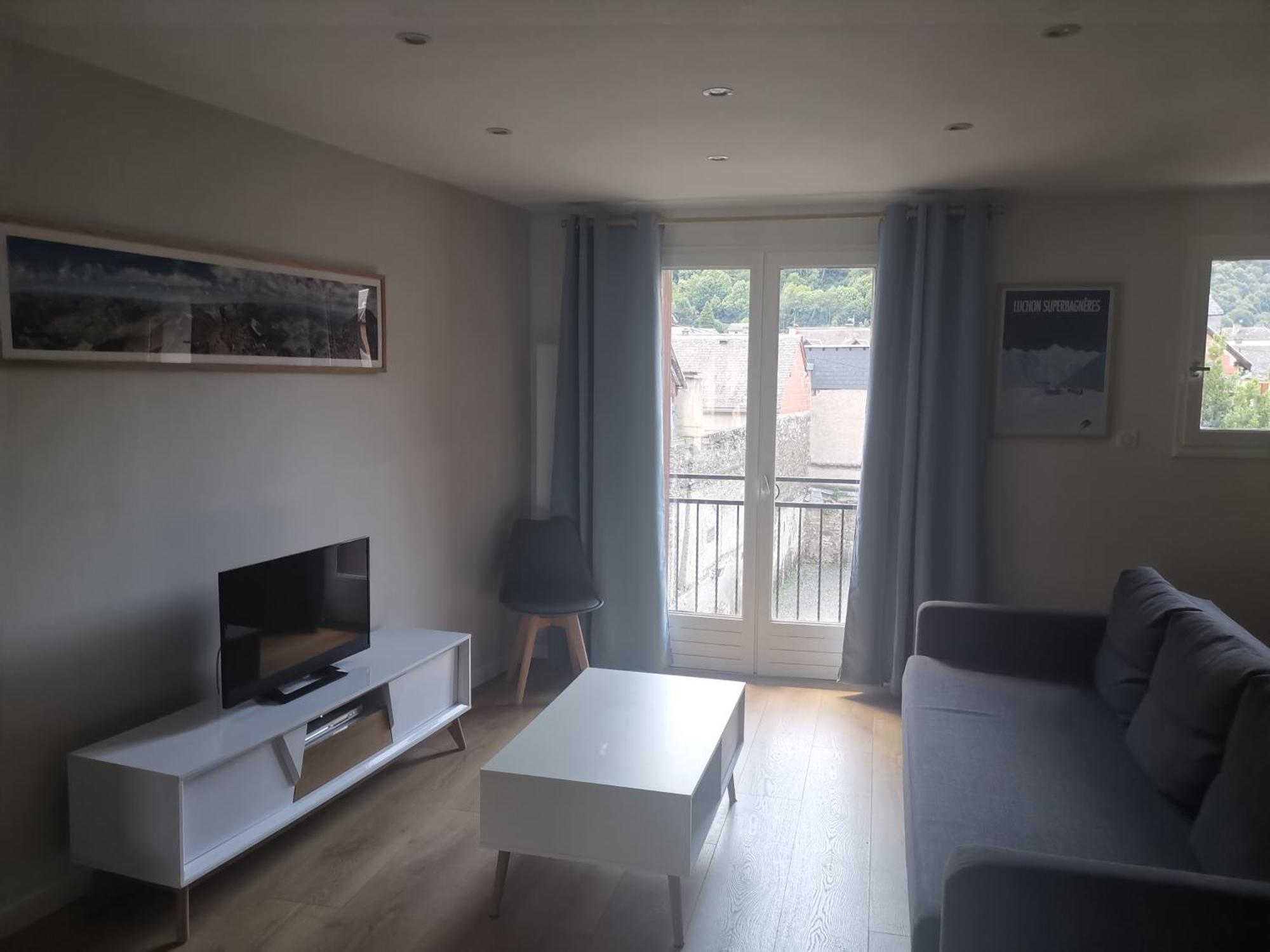 Chez Vincent Duplex 70 M2 3 Ch Hypercentre Bagneres-de-Luchon